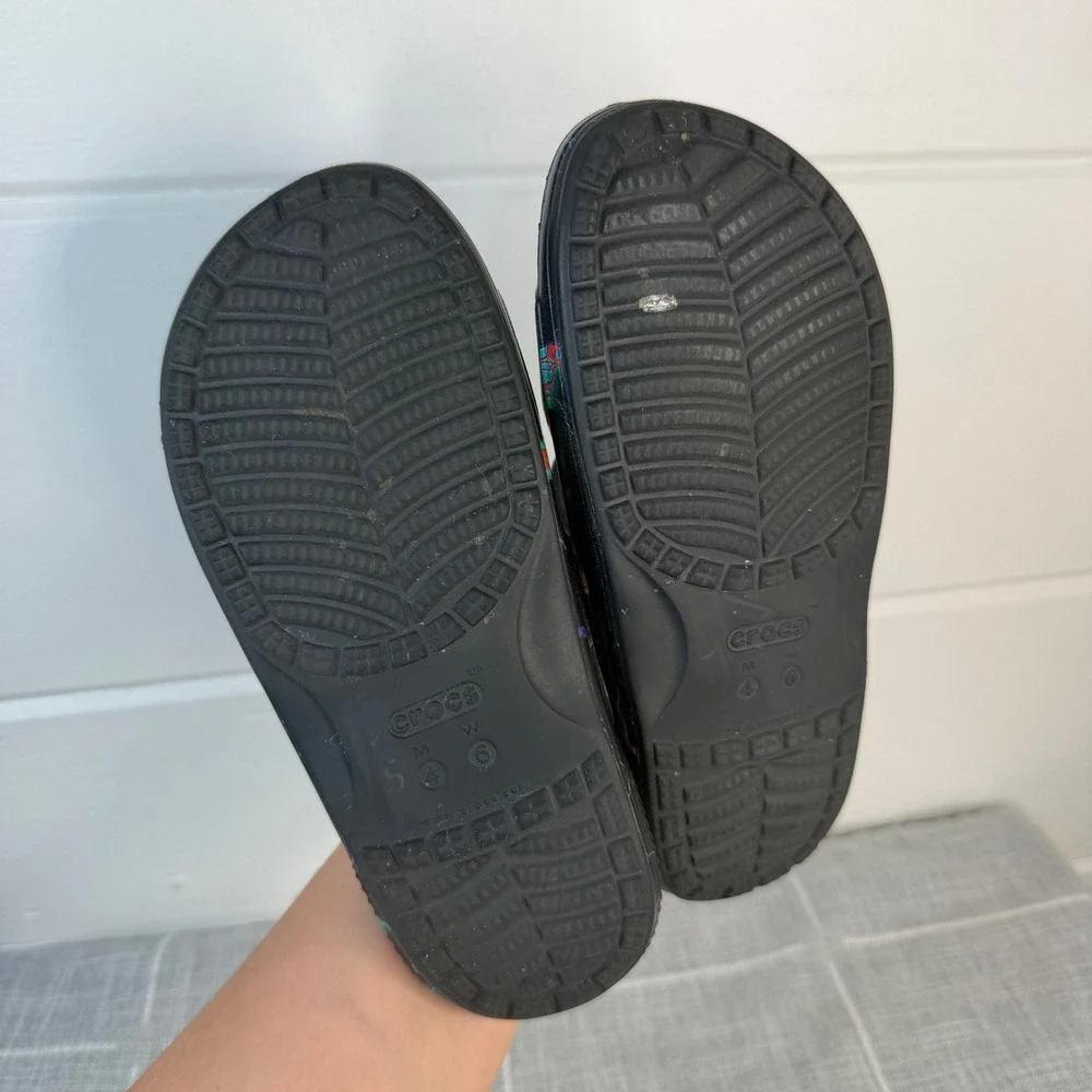 Crocs Classic Out of this World Sandal Women's Size 6 Black Lightning Slides